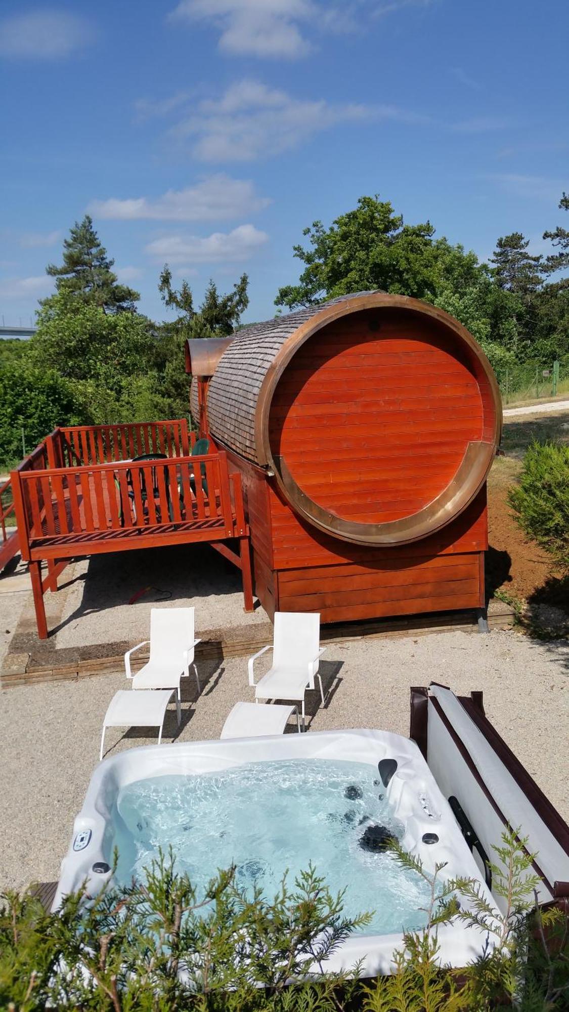 Camping De La Pelouse Jaulny Quarto foto